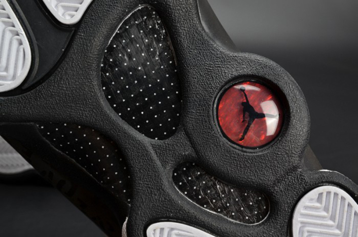 AIR JORDAN 13 RETRO SNGL DAY