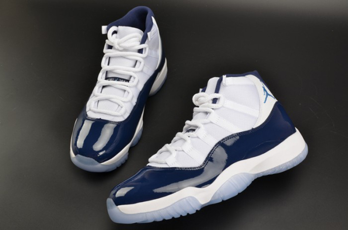 AIR JORDAN 11 RETRO 