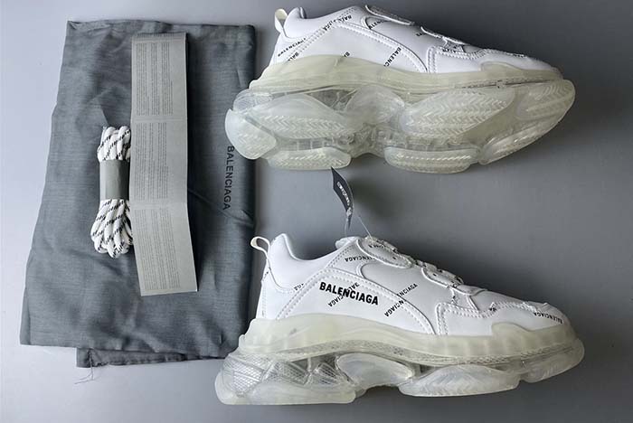 Balenciaga Triple S Black Sneaker 524039 W09E1 2021