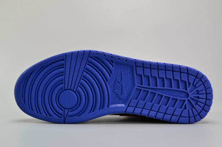 AIR JORDAN 1 RETRO HIGH OG ’TOP 3’ mens 555088-026