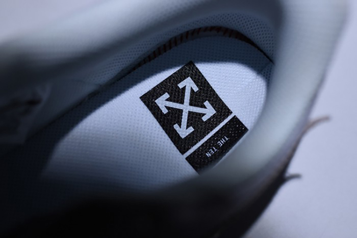 OFF-WHITE X NIKE AIR FORCE 1 LOW WHITE AA8152-700