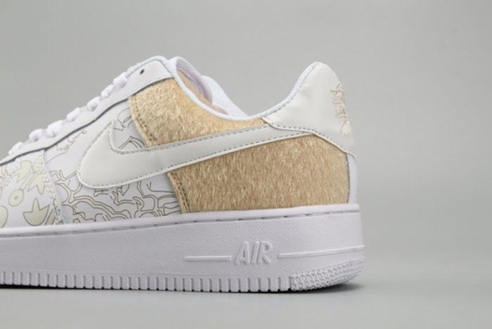 NIKE AIR FORCE 1’07 LV8 SUEDE WHITE A09281-100