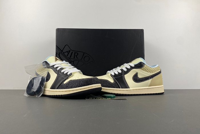 Air Jordan 1 Low  HQ3437-101