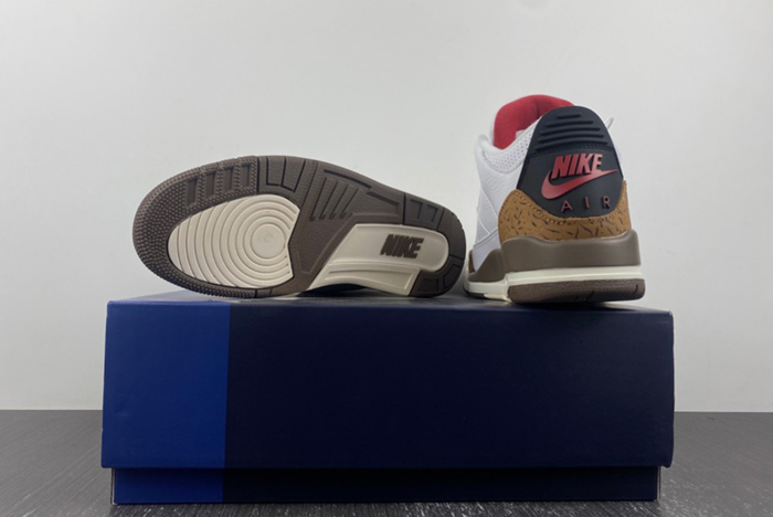 Travis Scott x Air Jordan 3 “Palomino”  CT8532-120