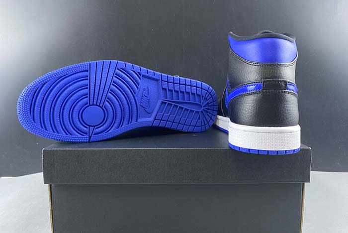 Air Jordan 1 MID "Royal"  554724-068