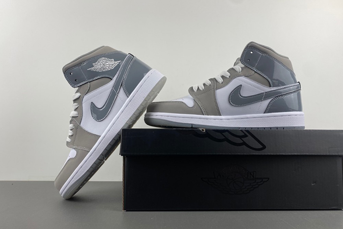 Air Jordan 1 Mid SE HF3216-100