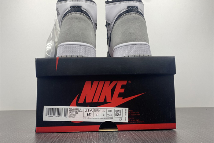 AIR JORDAN 1 RETRO HIGH OG 575441-108