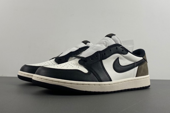 Air Jordan 1 Low OG “Mocha”  CZ0790-102