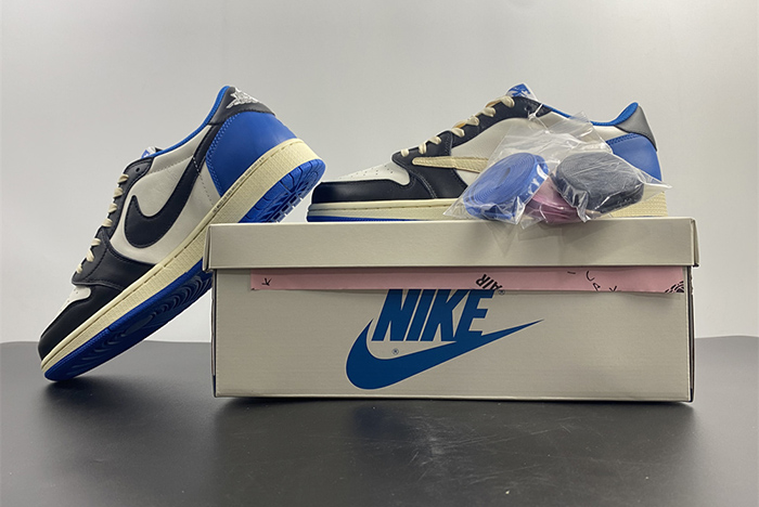 Travis Scott x Fragment x Air Jordan 1 Low OG DM7866-140
