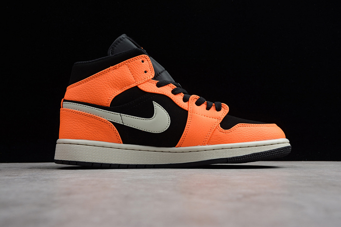 Air Jordan 1 Mid Black Orange 554724-062