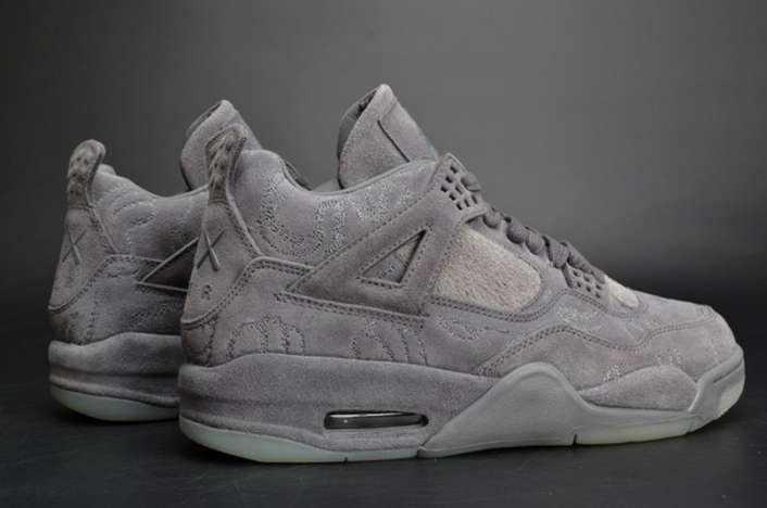 KAWS x Air Jordan 4 