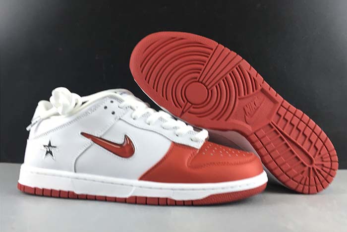 Supreme x Nike SB Dunk Low CK3480-600