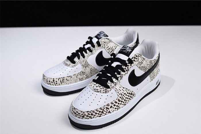 Air Force 1 Low Retro Cocoa Snake (2018) - 845053-10