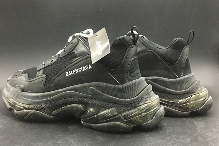 BALENCIAGA TRIPLE S TRAINER 