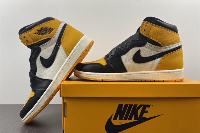 Air Jordan 1 High OG “Yellow Toe”  555088-711