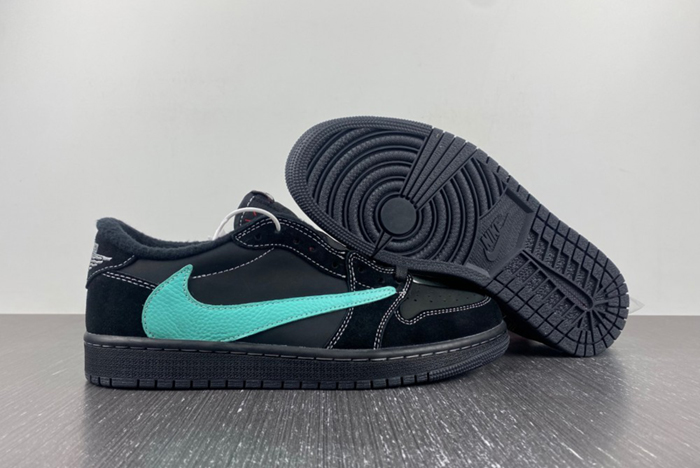 Travis Scott x Air Jordan 1 Low