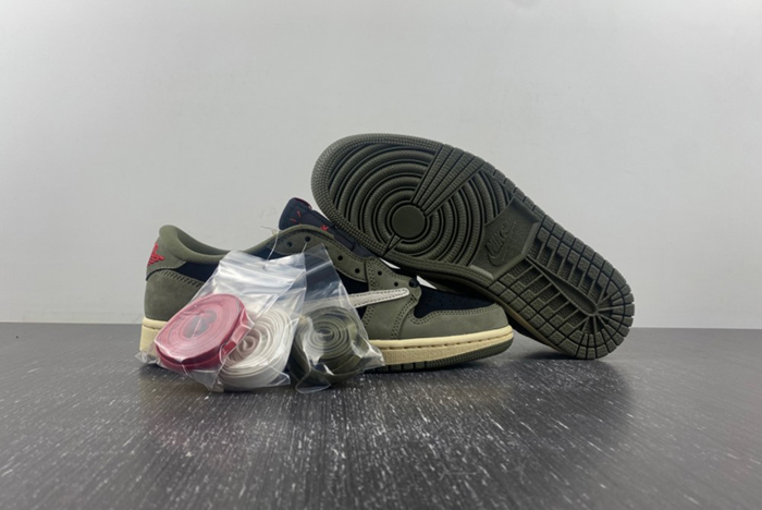 TS x AJ1 Travis Scott x Air Jordan 1 Low OG DM7866-002