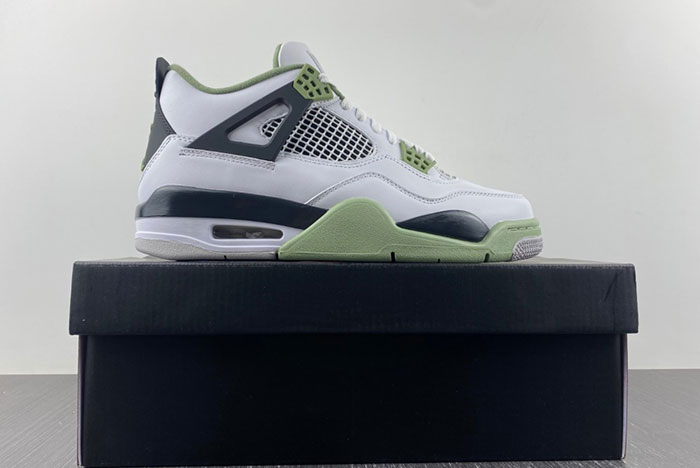 Air Jordan 4 WMNS “Seafoam”  AQ9129-103