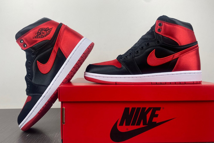 Air Jordan 1 High OG WMNS “Satin Bred” FD4810-061