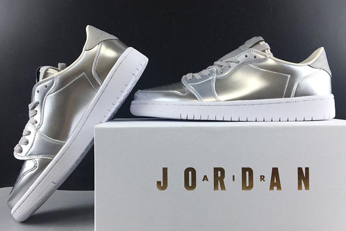 Air Jordan 1 Low OG Pinnacle 852549-003