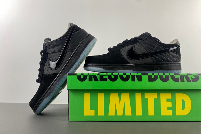 Division Street x Nike Dunk Low Lux “Oregon Black” HV1470-001