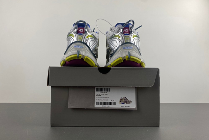 7.5Balenciaga/ 772774-W3RNY-0328