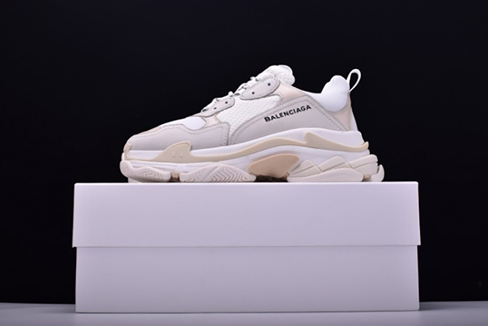 BALENCIAGA 17FW TRIPLE S 490671-W06F1-9000