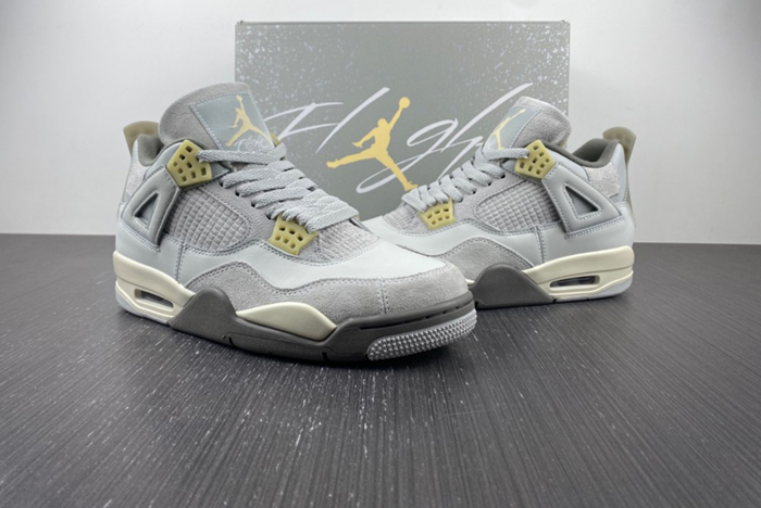Air Jordan 4 SE Craft “Photon Dust”  DV3742-021