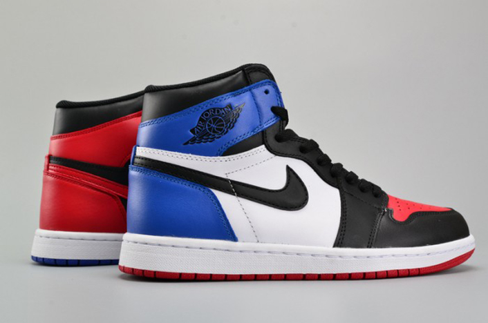 AIR JORDAN 1 RETRO HIGH OG ’TOP 3’ mens 555088-026