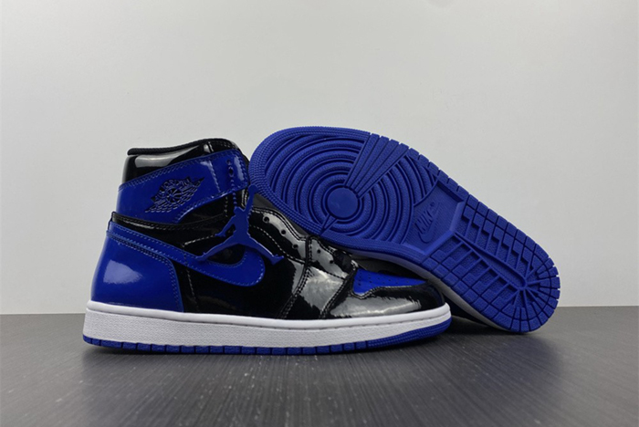 Air Jordan 1 Retr o OG 555088-404