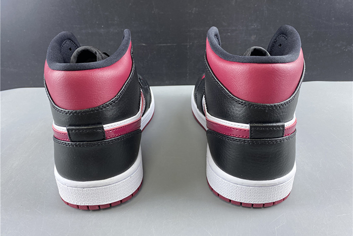 Air Jordan 1 Mid "Metallic Red" 554724-066