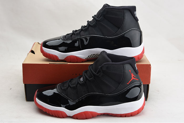 AIR JORDAN 11 BRED 2019 378037-061