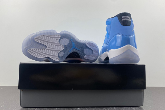 Air Jordan 11 "Pantone" 717602-900