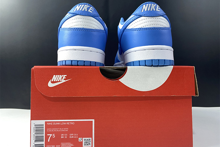 Nike Dunk Retro University Blue DD1391-102