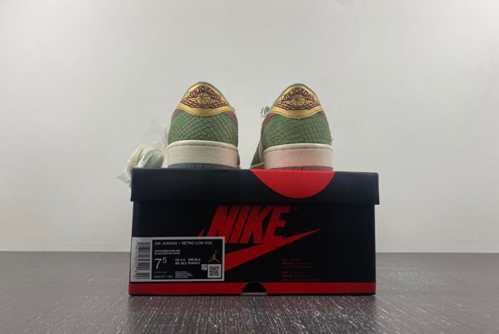 Air Jordan 1 Low OG “Year of the Dragon” FN3727 100