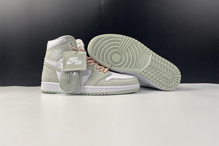 Air Jordan 1 High OG “Seafoam” CD0461-002