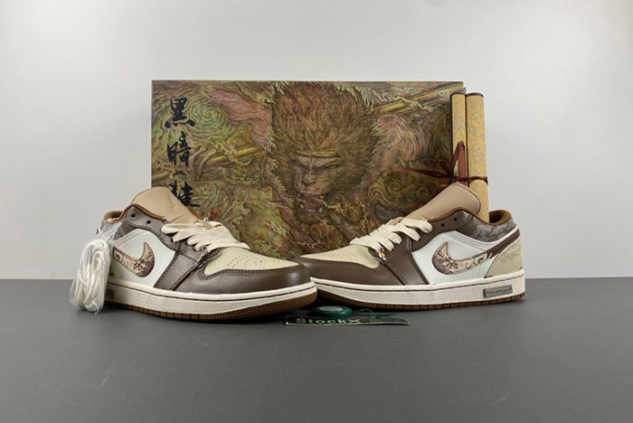 Air Jordan 1 Low HF5743-221