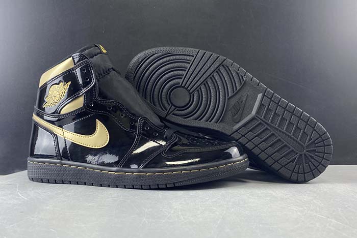Air Jordan 1 High OG Black Metallic God 555088-032