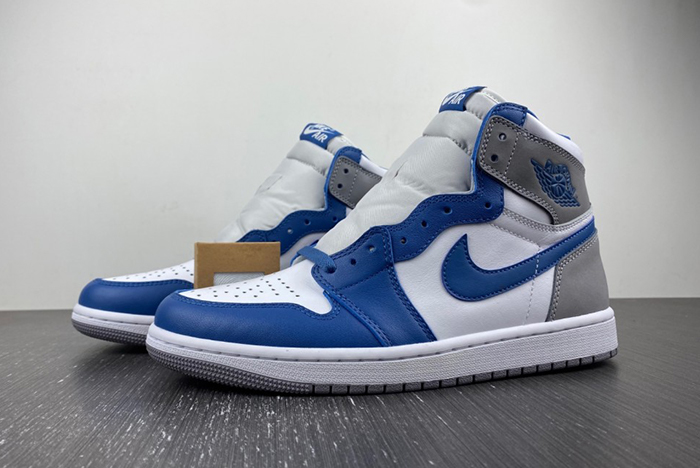 Air Jordan 1 High OG “True Blue” DZ5485-410