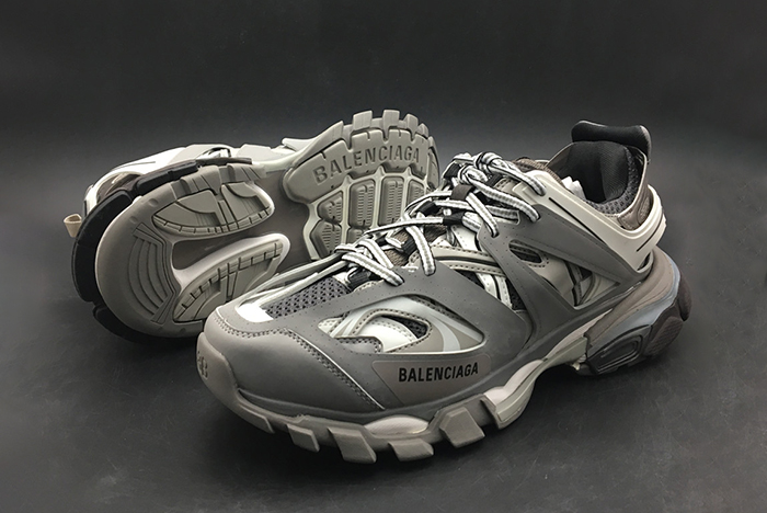BALENCIAGA TRACK RUNNERS GREY 542023 W1GB1 7128 （LED）
