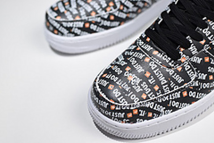 NIKE AIR FORCE 1 LOW "JUST DO IT" PRINT AO3977-001