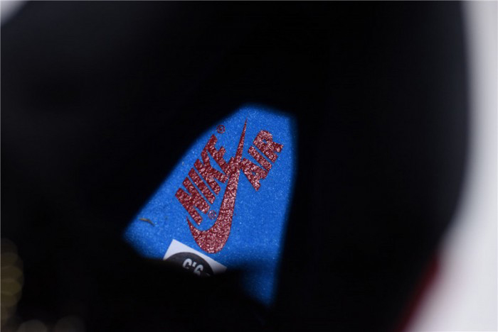 Jordan 1 Retro High Spider-Man Origin Story - 555088-602