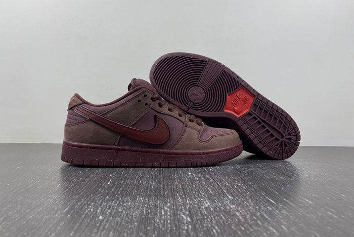 Nike Dunk SB 2024 FN0619-600