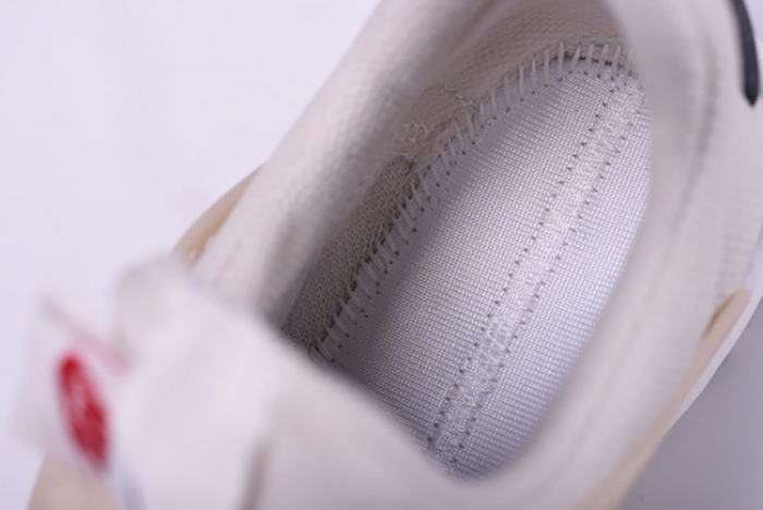 NIKE THE 10: OFF-WHITE X NIKE LA NIKE SOCK DART AA8696-101