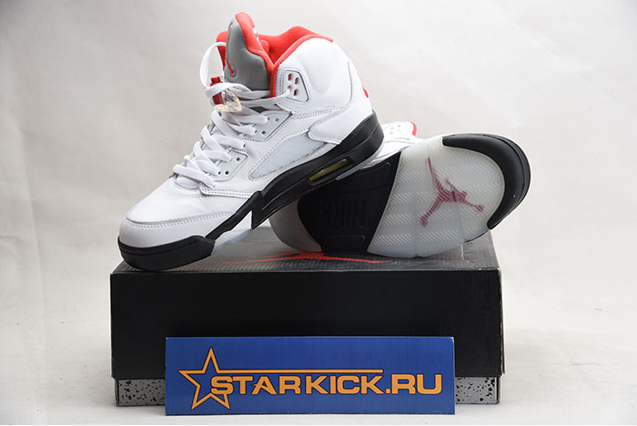 AIR JORDAN 5 RETRO FIRE RED DA1911-102