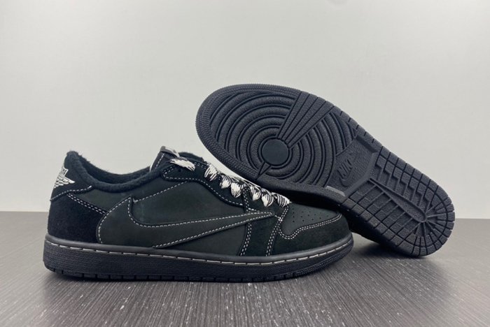 Travis Scott x Air Jordan 1 Low OG DM7866-100.