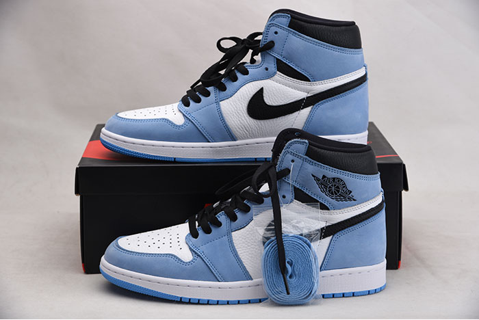 Air Jordan 1 High OG “University Blue 555088-134