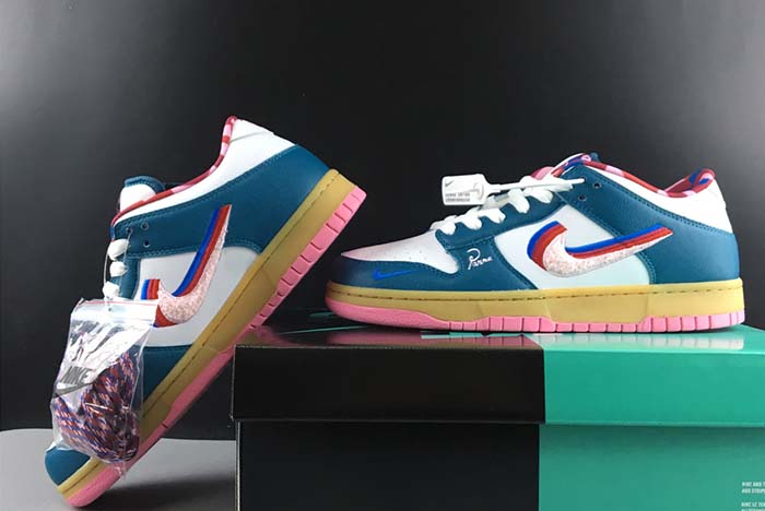 NIKE SB DUNK LOW CN4504-105