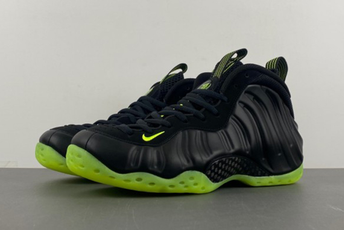 Nike Air Foamposite One “Volt” HF2902-001