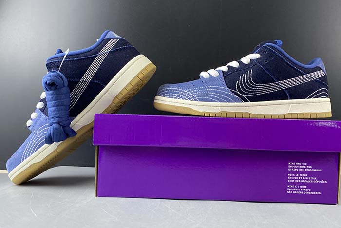 NIKE DUNK LOW CV0316-400